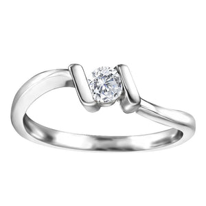 Canadian diamond Ring in White Gold