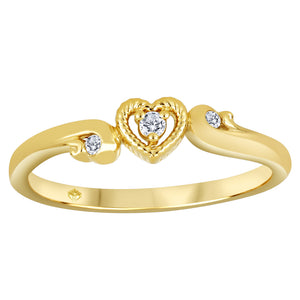 Yellow Gold Heart Ring with Canadian Diamond