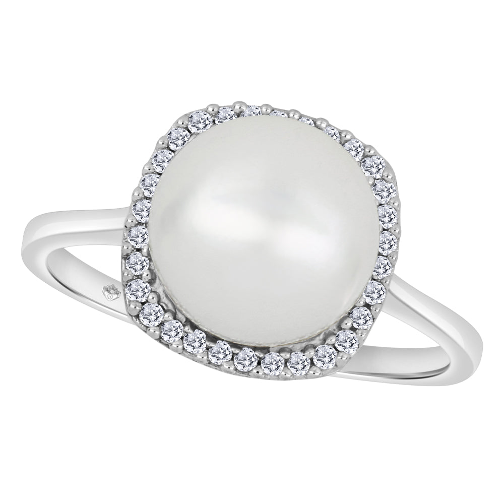 10K White Gold Pearl and Diamond Ring